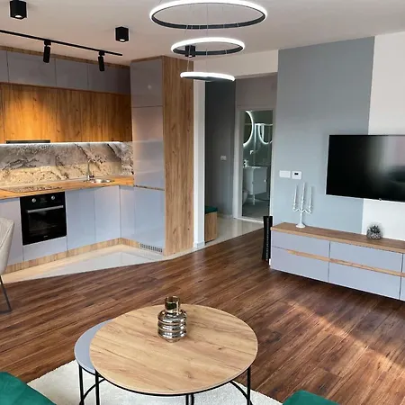 Delux President Centar *