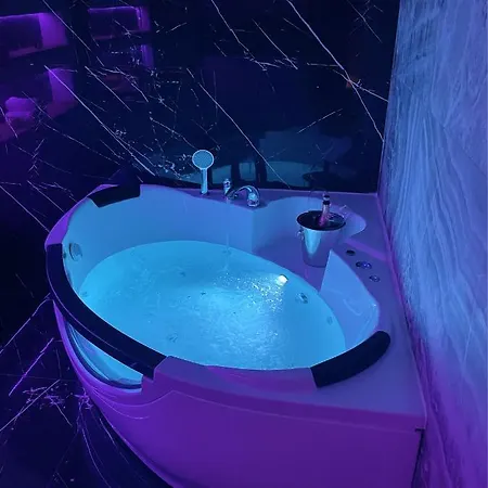 Delux President Centar *